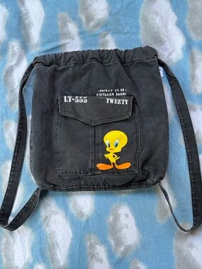 Vintage 90s Looney Tunes Tweety Bird Cinch Backpack